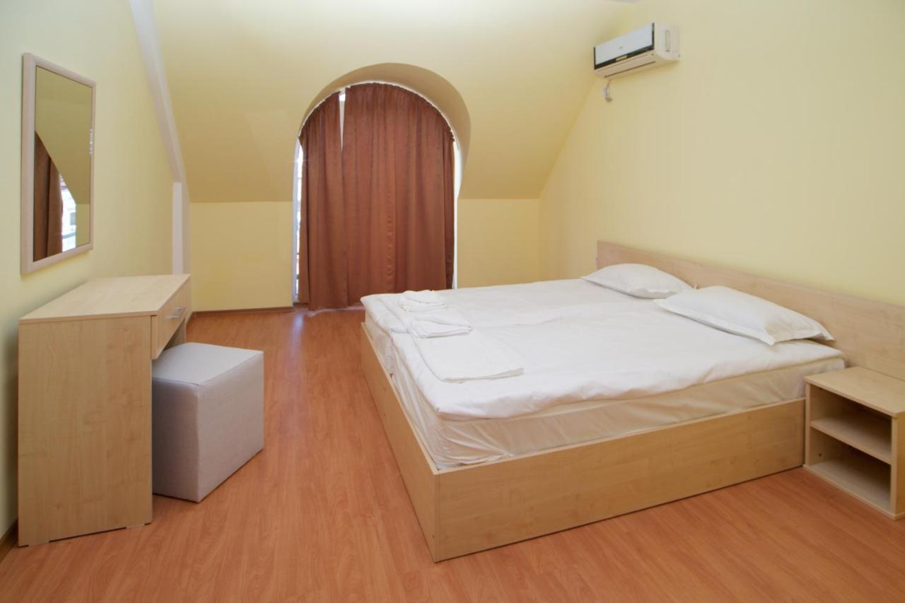 Aparthotel Anixi